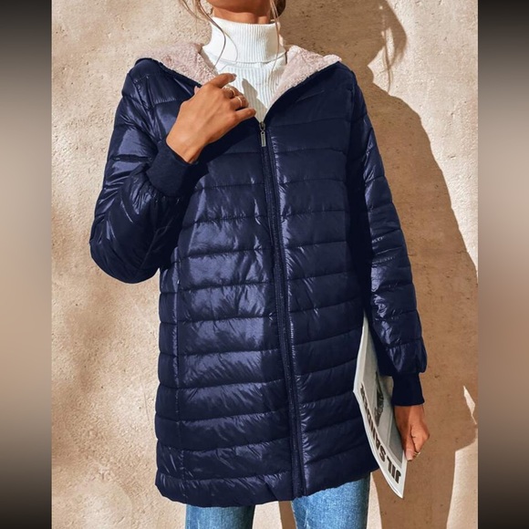 Luxe quilted teddy lined hooded jacket - Picture 3 of 16